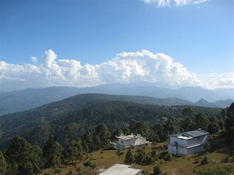 Manila Travel Guide Almora .
